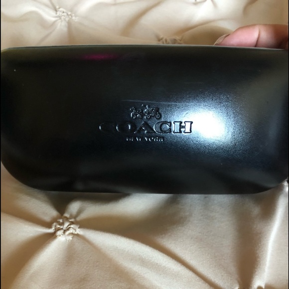 Coach Sunglasses - Picture 4 of 4